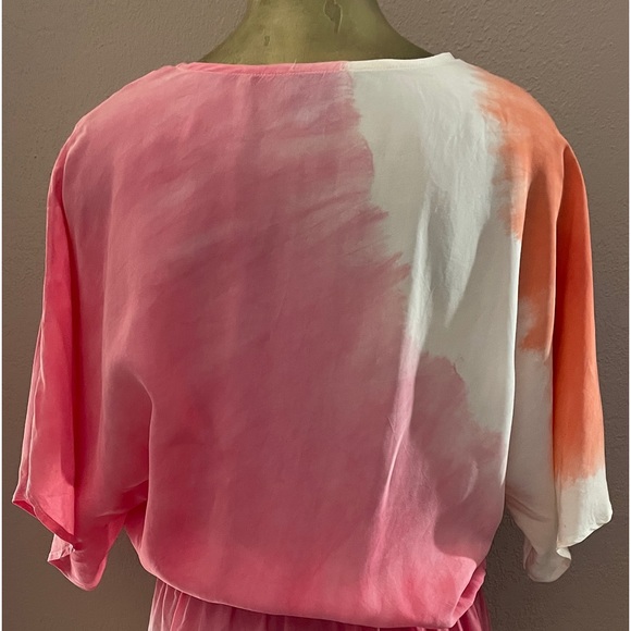 C & C CALIFORNIA NWOT Peach and White DRESS Size Medium - Picture 7 of 8